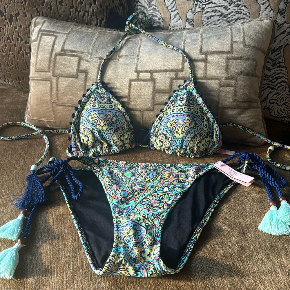 VICTORIA SECRET swimsuit triangle top string bikini top S bottom  M brand new